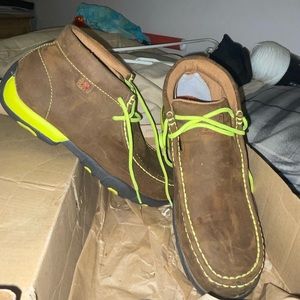 Twisted X Saddle/neon yellow men’s sz 7